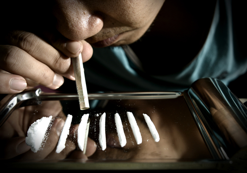 Cocaine and Crack Addiction: Symptoms, Signs, Side Effects